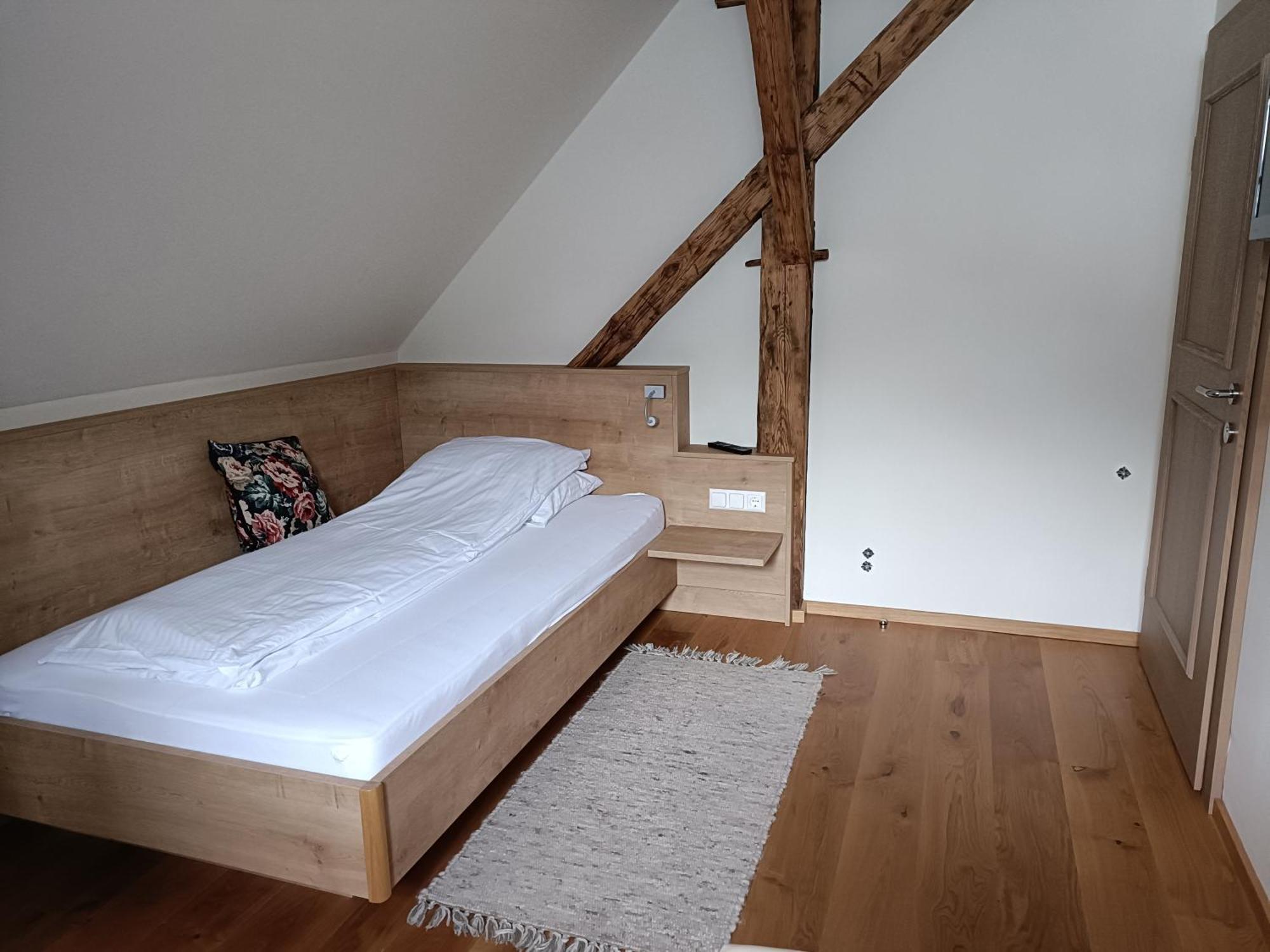 Hotel Gasthof Kohlmayr กมุนด์ อิน คาร์นเทิน ภายนอก รูปภาพ